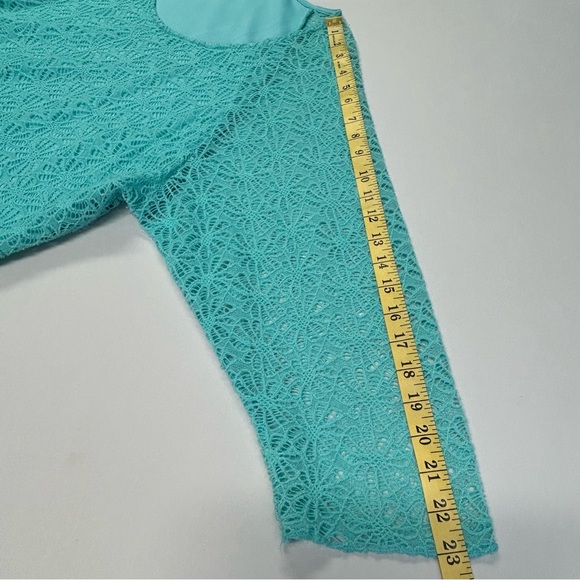 Indigo Soul Tunic Top 3X Pullover 3/4 Sleeve Textured Lace Shark Bite Hem - Picture 9 of 10